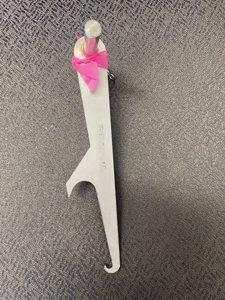 trapeaze trapping tool